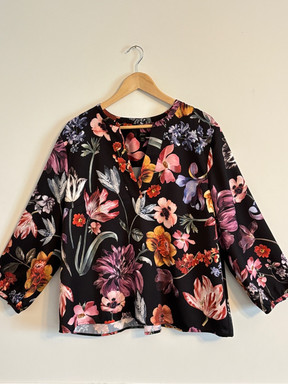 J Crew Open V-Neck Top in Midnight Dutch Floral Blouse Size 2XL Black *A58